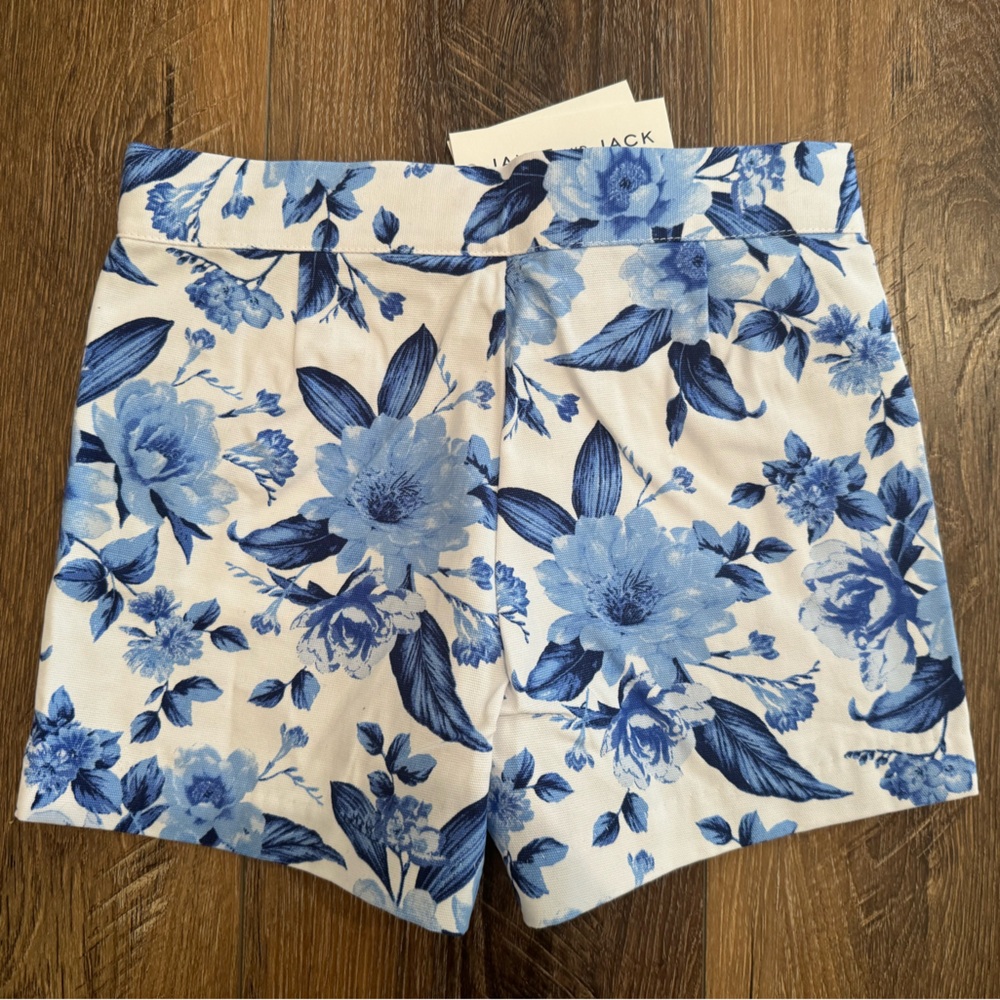 NWT Janie & Jack Blue and White Floral Shorts Size 7 - Picture 4 of 4